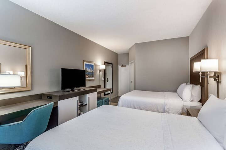 Room 5 of 25