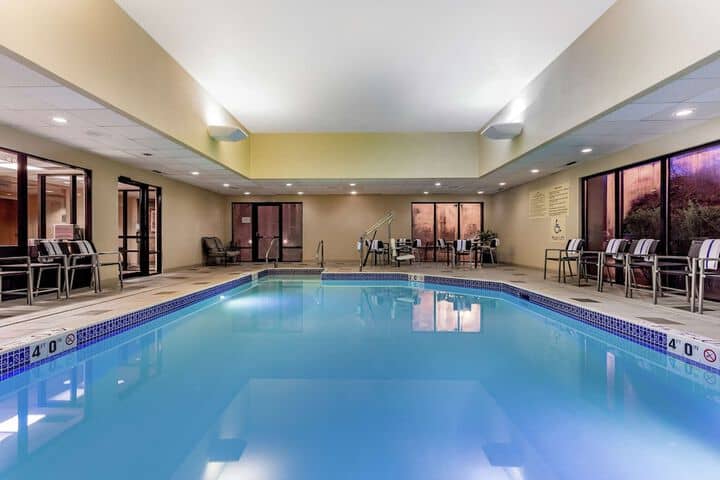 Pool 18 of 25